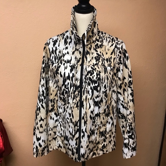 Studio Works Jacket - Picture 4 of 5